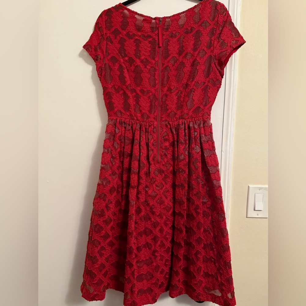 MOULINETTE SOEURS by
ANTHROPOLOGIE Rubied Lace Fit and
Flair Party Dress - Picture 6 of 10
